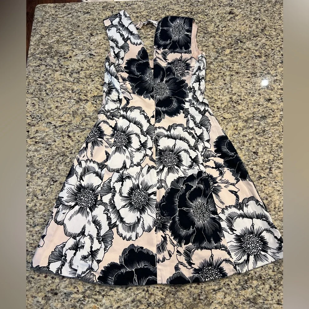 EUC Karen Millen Floral Fit and Flare Skater Dress - Picture 4 of 7